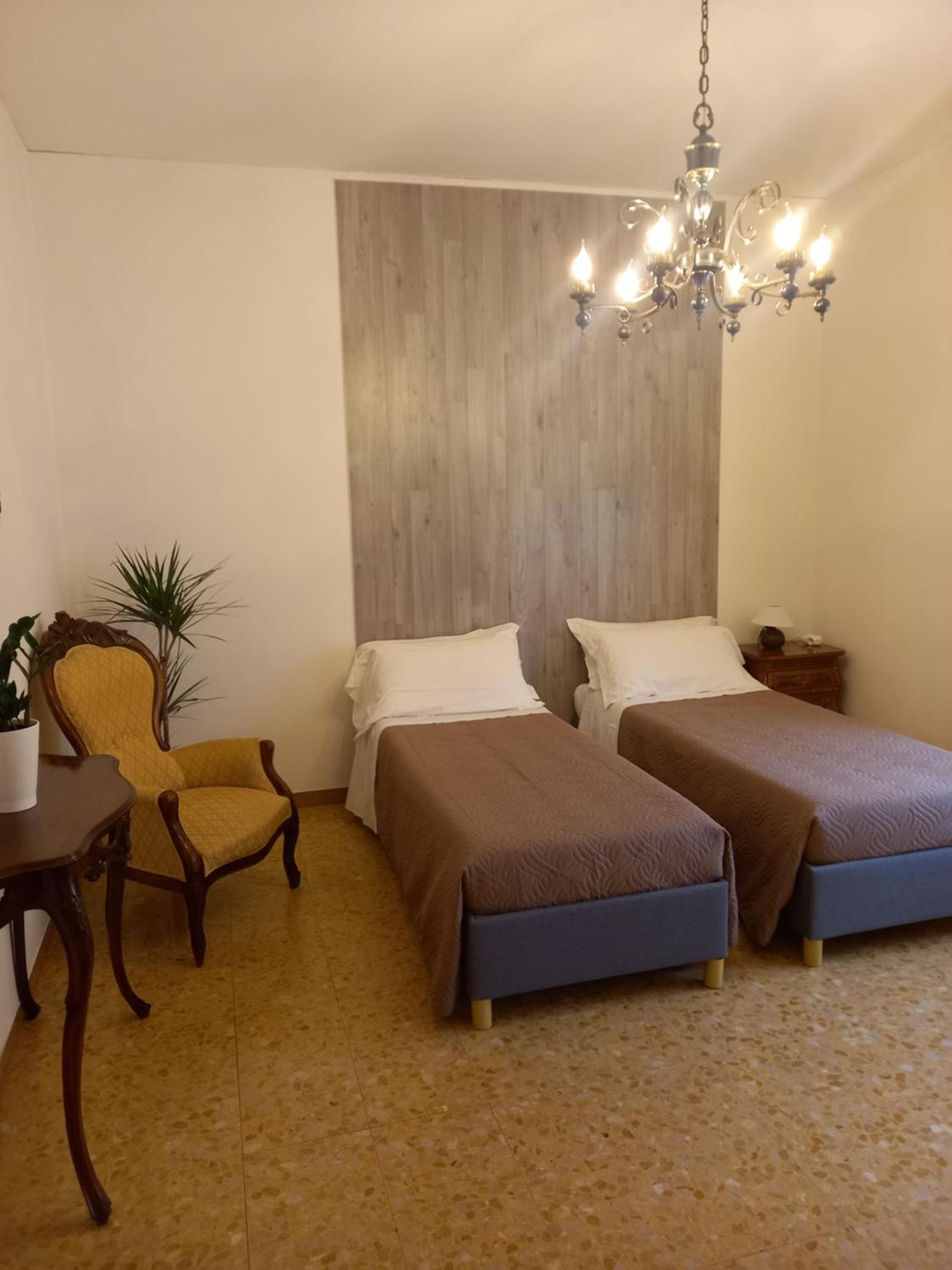 شقة Casa Porta Vescovo فيرونا المظهر الخارجي الصورة